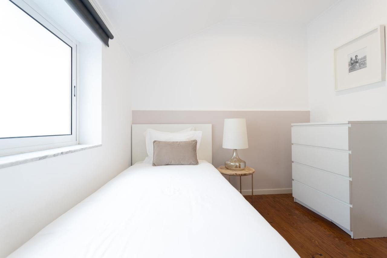 Ferienwohnung Living Bairro Alto V Lissabon Exterior foto